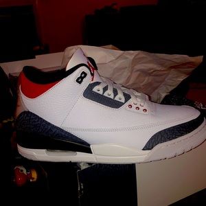 Air Jordan fire red denim 3